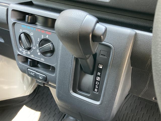 ハイゼットカーゴデラックス　スマートアシスト　全席パワーウインドウ保証　新車保証・まごころ保証　１年間・走行距離無制限付き（東京都）の中古車