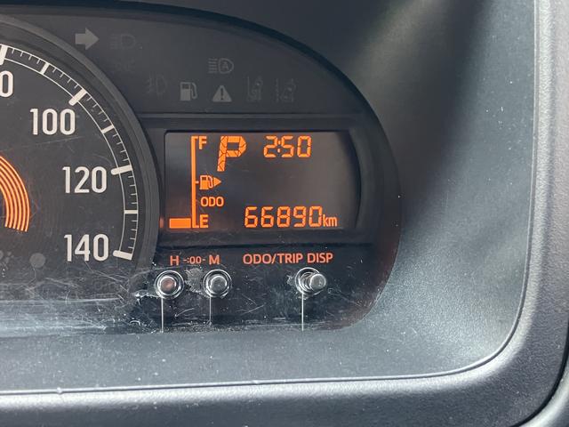 ハイゼットカーゴクルーズＳＡIII　４ＷＤ　ナビ　ＥＴＣ　ドラレコ保証　新車保証・まごころ保証　１年間・走行距離無制限付き　純正７インチナビ　ＥＴＣ車載器　ドライレコーダー　４ＷＤ　バックカメラ　リヤベンチシート　キーレスエントリー（東京都）の中古車