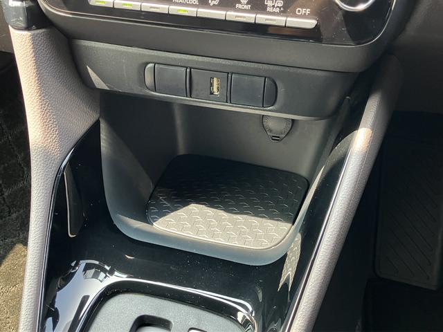 ヤリスＧ　ナビゲーション　バックカメラ　ＥＴＣ車載器保証　まごころ保証　１年間・走行距離無制限付き　ナビゲーション　ＥＴＣ車載器　ドライレコーダー　クルーズコントロール　ＬＥＤヘッドランプ　オートエアコン　オート格納ドアミラー（東京都）の中古車