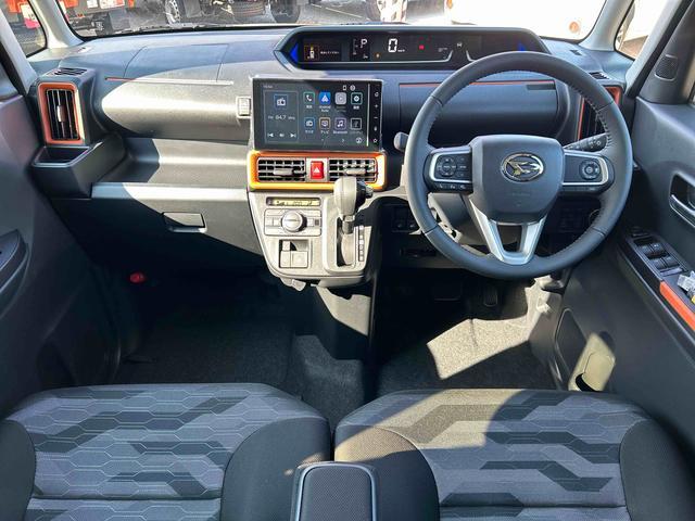 タントファンクロスターボ　届出済み未使用車　ディスプレイオーディオ保証　新車保証・まごころ保証　１年間・走行距離無制限付き　電動パーキングブレーキ　両側電動スライドドア　前席シートヒーター　コーナーセンサー　キーフリーシステム　シートバックテーブル（東京都）の中古車