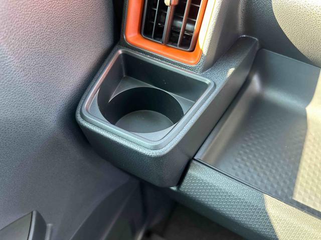 タントファンクロスターボ　届出済み未使用車　ディスプレイオーディオ保証　新車保証・まごころ保証　１年間・走行距離無制限付き　電動パーキングブレーキ　両側電動スライドドア　前席シートヒーター　コーナーセンサー　キーフリーシステム　シートバックテーブル（東京都）の中古車