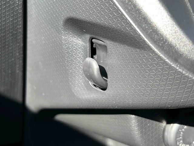 タントファンクロスターボ　届出済み未使用車　ディスプレイオーディオ保証　新車保証・まごころ保証　１年間・走行距離無制限付き　電動パーキングブレーキ　両側電動スライドドア　前席シートヒーター　コーナーセンサー　キーフリーシステム　シートバックテーブル（東京都）の中古車