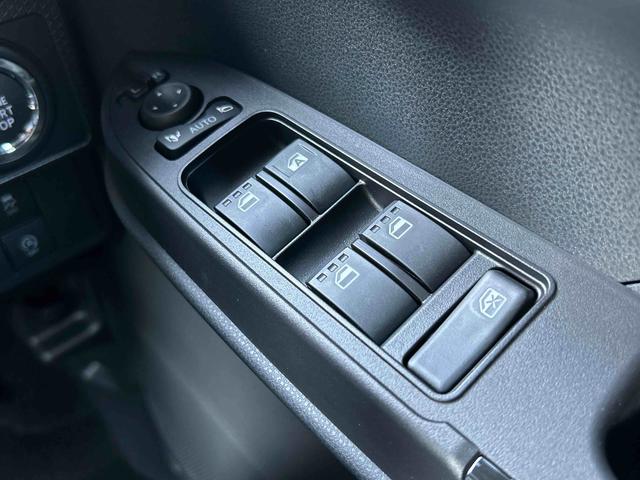 タントカスタムRS 届け出済み未使用車保証 新車保証・まごころ保証 1年間・走行距離無制限付き(東京都)の中古車