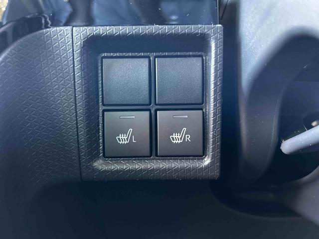 タントカスタムRS 届出済み未使用車 シートヒーター保証 新車保証・まごころ保証 1年間・走行距離無制限付き 前席シートヒーター 電動パーキングブレーキ キーフリーシステム コーナーセンサー 両側電動スライドドア シートバックテーブル(東京都)の中古車