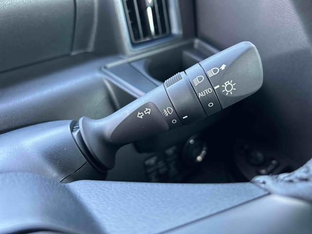 タントカスタムRS 届出済み未使用車 シートヒーター保証 新車保証・まごころ保証 1年間・走行距離無制限付き 前席シートヒーター 電動パーキングブレーキ キーフリーシステム コーナーセンサー 両側電動スライドドア シートバックテーブル(東京都)の中古車