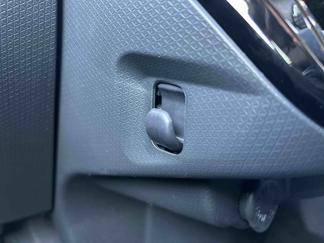 タントカスタムRS 届出済み未使用車 シートヒーター保証 新車保証・まごころ保証 1年間・走行距離無制限付き 前席シートヒーター 電動パーキングブレーキ キーフリーシステム コーナーセンサー 両側電動スライドドア シートバックテーブル(東京都)の中古車