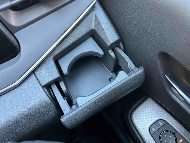 ノートX FOUR保証 新車保証・まごころ保証 1年間・走行距離無制限付き(東京都)の中古車