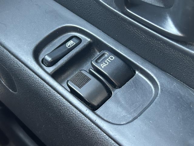 ハイゼットカーゴデラックスSAIII保証 新車保証・まごころ保証 1年間・走行距離無制限付き(東京都)の中古車