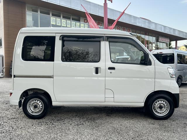 ハイゼットカーゴデラックスSAIII保証 新車保証・まごころ保証 1年間・走行距離無制限付き(東京都)の中古車