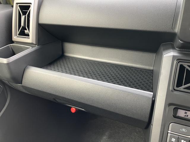 タフトＧターボ　クロムベンチャー届け出済み未使用車保証　新車保証・まごころ保証　１年間・走行距離無制限付き（東京都）の中古車