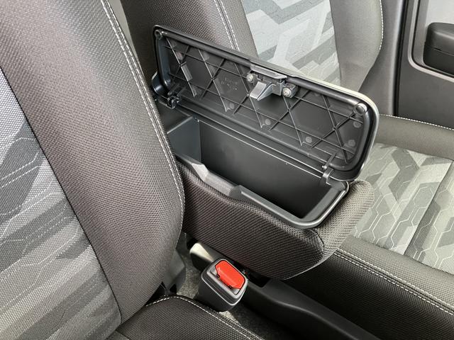 タフトＧターボ　クロムベンチャー届け出済み未使用車保証　新車保証・まごころ保証　１年間・走行距離無制限付き（東京都）の中古車