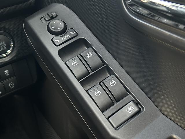 タフトＧターボ　クロムベンチャー　届け出済み未使用車保証　新車保証・まごころ保証　１年間・走行距離無制限付き（東京都）の中古車