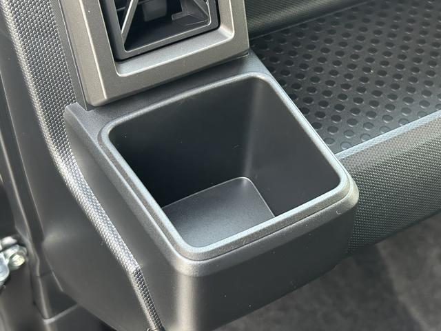 タフトＧターボ　クロムベンチャー　届け出済み未使用車保証　新車保証・まごころ保証　１年間・走行距離無制限付き（東京都）の中古車