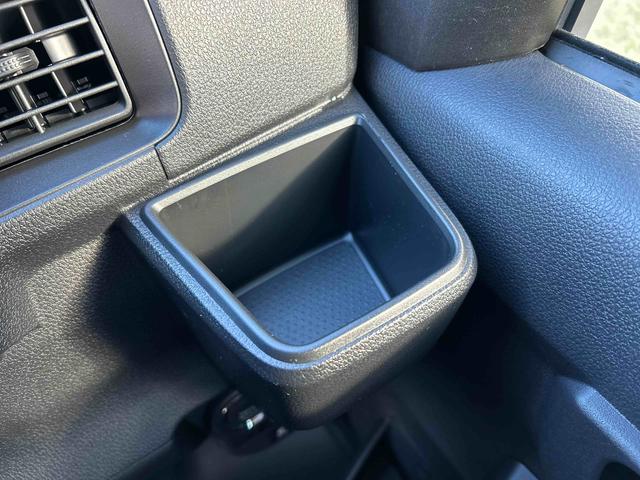 ハイゼットカーゴクルーズ 届け出済み未使用車保証 新車保証・まごころ保証 1年間・走行距離無制限付き(東京都)の中古車