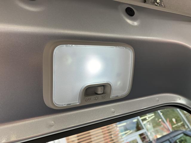 ハイゼットカーゴＤＸ　届出済み未使用車保証　新車保証・まごころ保証　１年間・走行距離無制限付き（東京都）の中古車