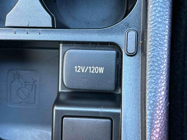 ハリアーハイブリッドエレガンス　ナビゲーション　ＥＴＣ　ドライブレコーダー保証　まごころ保証　１年間・走行距離無制限付き　ナビゲーション　ＥＴＣ車載器　ドライブレコーダー　バックカメラ　電動パーキングブレーキ　クルーズコントロール　キーフリーシステム（東京都）の中古車