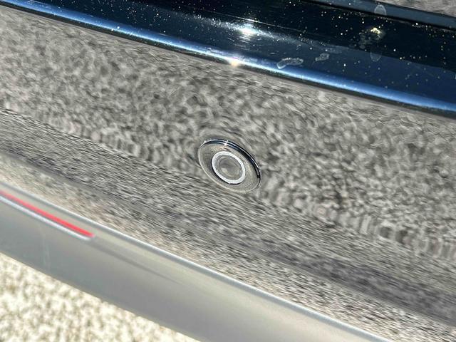 ハリアーハイブリッドエレガンス　ナビゲーション　ＥＴＣ　ドライブレコーダー保証　まごころ保証　１年間・走行距離無制限付き　ナビゲーション　ＥＴＣ車載器　ドライブレコーダー　バックカメラ　電動パーキングブレーキ　クルーズコントロール　キーフリーシステム（東京都）の中古車