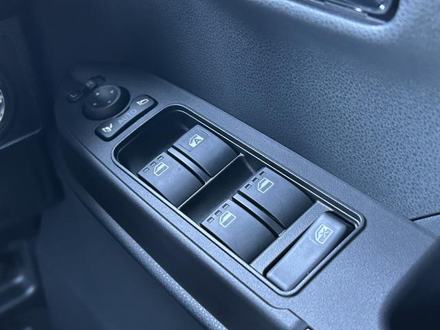 タントカスタムＲＳリミテッド　　届け出済み未使用車保証　新車保証・まごころ保証　１年間・走行距離無制限付き（東京都）の中古車