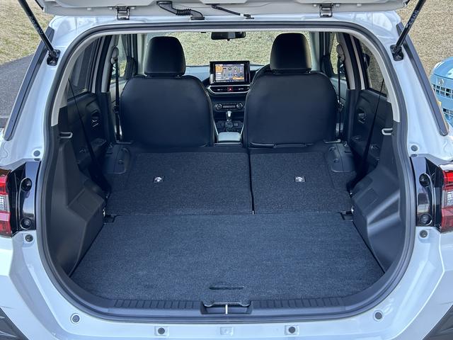 ロッキープレミアムG HEV保証 新車保証・まごころ保証 1年間・走行距離無制限付き(東京都)の中古車