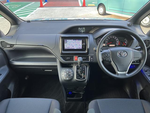 ヴォクシーX保証 まごころ保証 1年間・走行距離無制限付き(東京都)の中古車