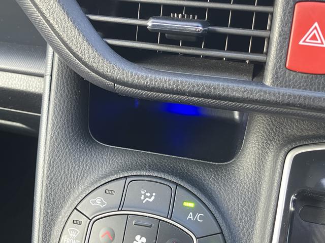 ヴォクシーX保証 まごころ保証 1年間・走行距離無制限付き(東京都)の中古車