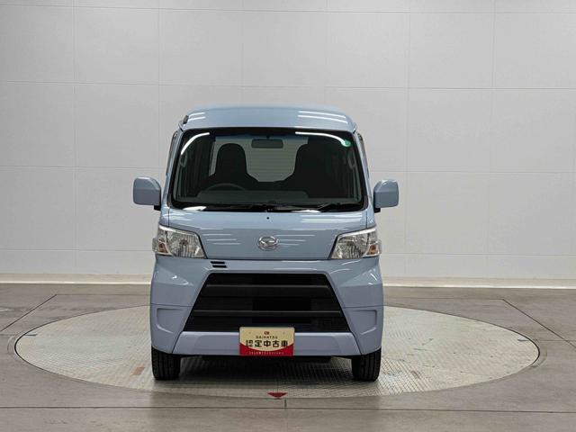 ハイゼットカーゴスローパー　福祉車両　ＡＭ／ＦＭラジオ　キーレス保証　新車保証・まごころ保証　１年間・走行距離無制限付き　ＡＭ／ＦＭラジオ　キーレスエントリー　パワーウインドウ　電動格納ドアミラー　マニュアルエアコン　アイドリングストップ（東京都）の中古車