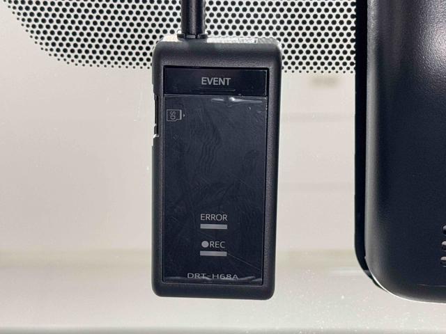 ヤリスＸ　ナビ　ＥＴＣ　ドライブレコーダー　バックカメラ保証　まごころ保証　１年間・走行距離無制限付き　ナビゲーション　ＥＴＣ車載器　ドライブレコーダー　バックカメラ　ＬＥＤヘッドランプ　キーフリーシステム　オートハイビーム（東京都）の中古車