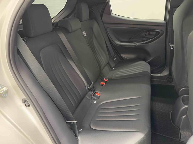 ヤリスＸ　ナビ　ＥＴＣ　ドライブレコーダー　バックカメラ保証　まごころ保証　１年間・走行距離無制限付き　ナビゲーション　ＥＴＣ車載器　ドライブレコーダー　バックカメラ　ＬＥＤヘッドランプ　キーフリーシステム　オートハイビーム（東京都）の中古車