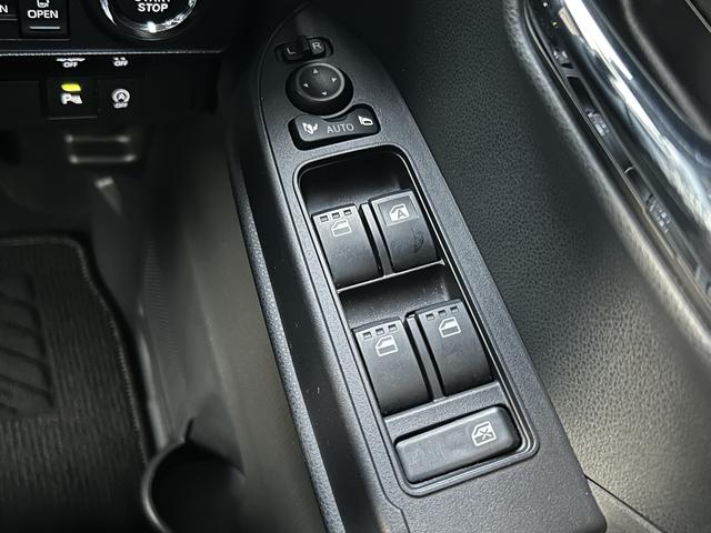 タントカスタムＲＳ保証　新車保証・まごころ保証　１年間・走行距離無制限付き（東京都）の中古車