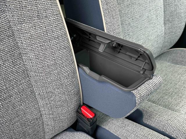 ムーヴキャンバスストライプスG 純正7インチナビ バックカメラ保証 新車保証・まごころ保証 1年間・走行距離無制限付き 純正7インチナビ バックカメラ 両側電動スライドドア 前席シートヒーター キーフリーシステム LEDヘッドランプ LEDフォグランプ(東京都)の中古車