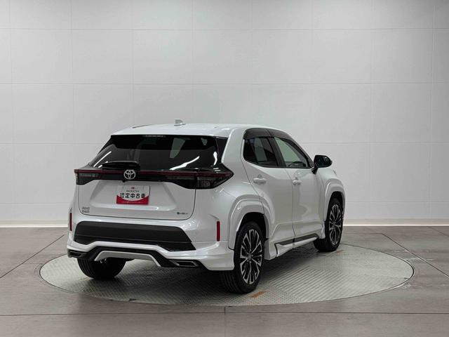 ヤリスクロスハイブリッドＺ保証　新車保証・まごころ保証　１年間・走行距離無制限付き（東京都）の中古車