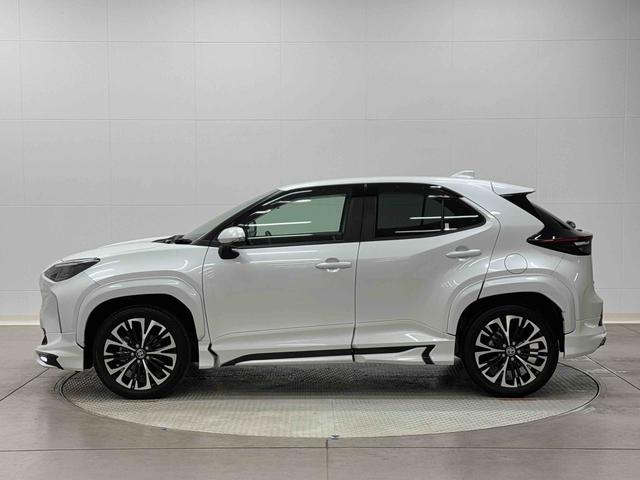 ヤリスクロスハイブリッドＺ保証　新車保証・まごころ保証　１年間・走行距離無制限付き（東京都）の中古車