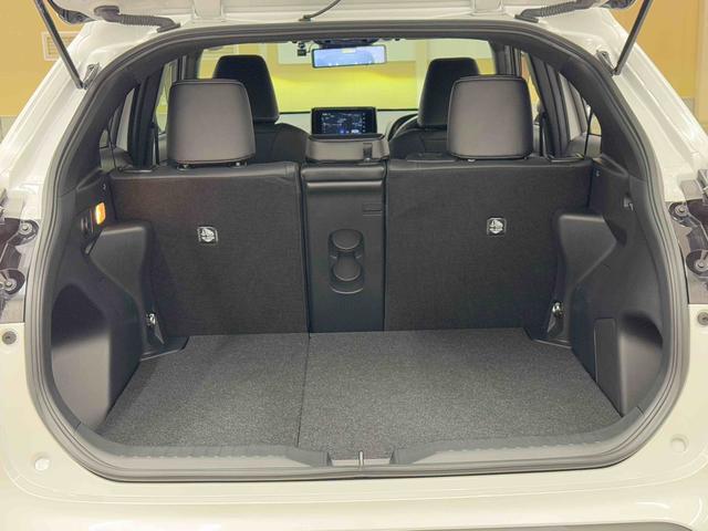 ヤリスクロスハイブリッドＺ保証　新車保証・まごころ保証　１年間・走行距離無制限付き（東京都）の中古車