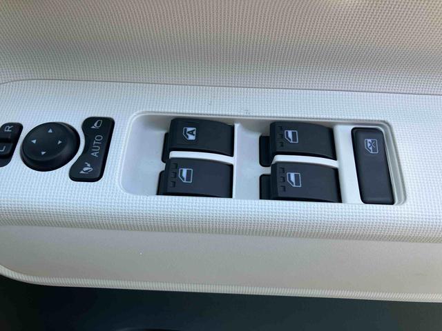 ムーヴキャンバスストライプスＧターボ　届出済み未使用車　クルーズコントロール保証　新車保証・まごころ保証　１年間・走行距離無制限付き　アダプティブクルーズコントロール　キーフリーシステム　ＬＥＤヘッドランプ　コーナーセンサー　アイドリングストップ　両側電動スライドドア（東京都）の中古車