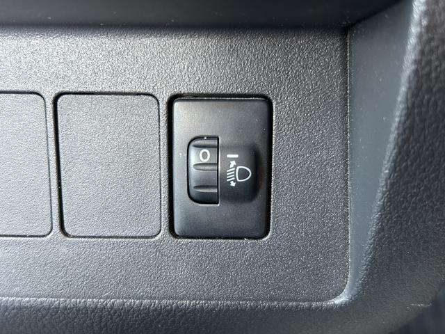 ハイゼットトラックスタンダード 4WD エアコン保証 まごころ保証 1年間・走行距離無制限付き 4WD車 マニュアルエアコン AM/FMラジオ スペアタイヤ 12vアクセサリーソケット(東京都)の中古車