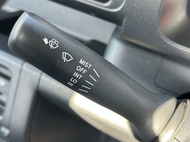 ハイゼットトラックスタンダード 4WD エアコン保証 まごころ保証 1年間・走行距離無制限付き 4WD車 マニュアルエアコン AM/FMラジオ スペアタイヤ 12vアクセサリーソケット(東京都)の中古車