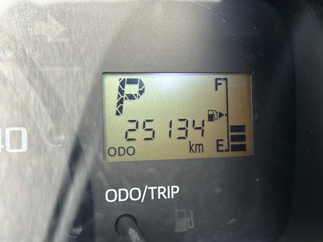 ハイゼットトラックスタンダード 4WD エアコン保証 まごころ保証 1年間・走行距離無制限付き 4WD車 マニュアルエアコン AM/FMラジオ スペアタイヤ 12vアクセサリーソケット(東京都)の中古車