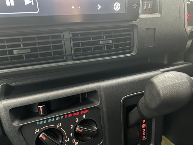 ハイゼットカーゴクルーズ　　９インチディスプレイオーディオ装備保証　新車保証・まごころ保証　１年間・走行距離無制限付き（東京都）の中古車