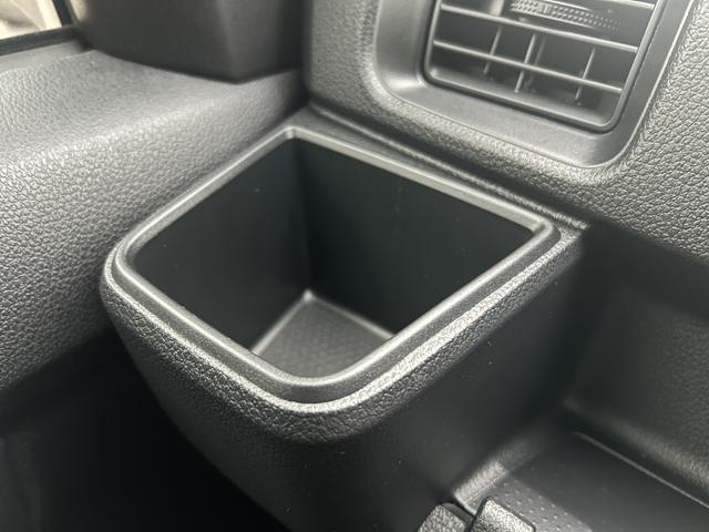 ハイゼットカーゴクルーズ　　９インチディスプレイオーディオ装備保証　新車保証・まごころ保証　１年間・走行距離無制限付き（東京都）の中古車