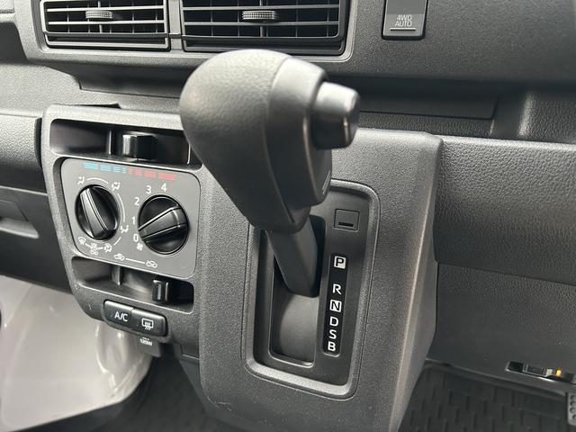 ハイゼットカーゴＤＸ保証　新車保証・まごころ保証　１年間・走行距離無制限付き（東京都）の中古車