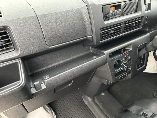 ハイゼットカーゴＤＸ保証　新車保証・まごころ保証　１年間・走行距離無制限付き（東京都）の中古車