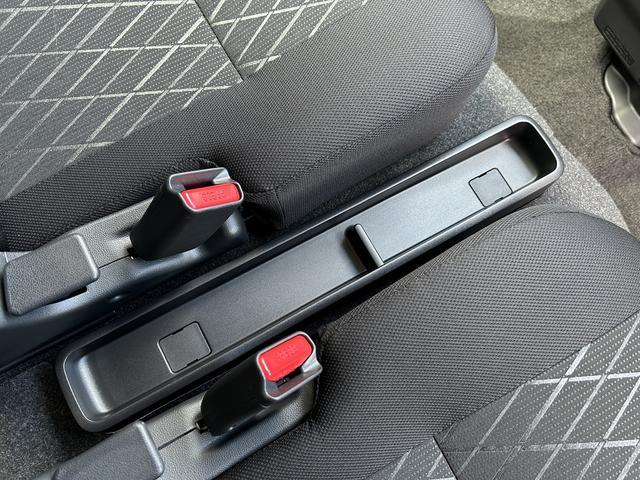 アトレーRS 9インチディスプレイオーディオ バックカメラ保証 新車保証・まごころ保証 1年間・走行距離無制限付き キーフリーシステム バックカメラ LEDヘッドランプ ディスプレイオーディオ コーナーセンサー 両側電動スライドドア アイドリングストップ(東京都)の中古車