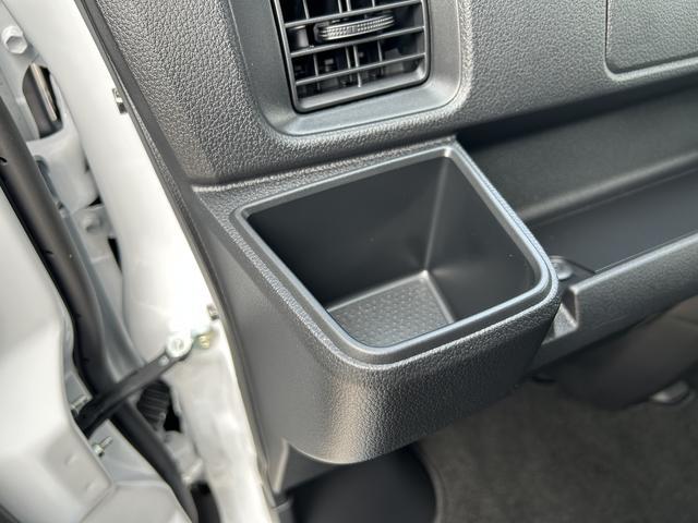 アトレーRS 9インチディスプレイオーディオ バックカメラ保証 新車保証・まごころ保証 1年間・走行距離無制限付き キーフリーシステム バックカメラ LEDヘッドランプ ディスプレイオーディオ コーナーセンサー 両側電動スライドドア アイドリングストップ(東京都)の中古車