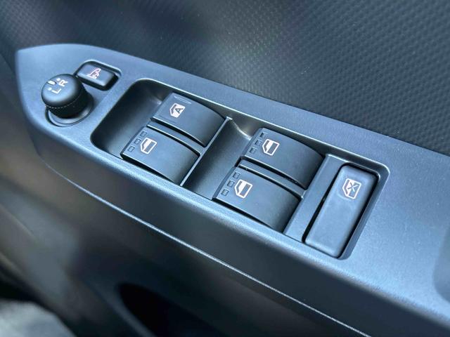 ミライースX SAIII 届け出済み未使用車保証 新車保証・まごころ保証 1年間・走行距離無制限付き(東京都)の中古車