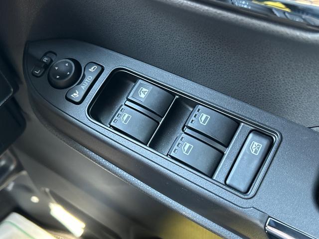 タントカスタムRS 純正7インチナビ バックカメラ ETC車載器保証 新車保証・まごころ保証 1年間・走行距離無制限付き 純正7インチナビ バックカメラ ETC車載器 LEDヘッドランプ 両側電動スライドドア キーフリーシステム 前席シートヒーター(東京都)の中古車