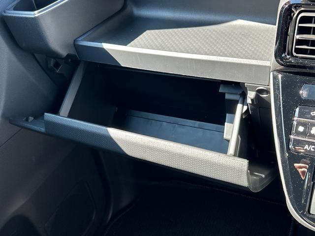 タントカスタムRS 純正7インチナビ バックカメラ ETC車載器保証 新車保証・まごころ保証 1年間・走行距離無制限付き 純正7インチナビ バックカメラ ETC車載器 LEDヘッドランプ 両側電動スライドドア キーフリーシステム 前席シートヒーター(東京都)の中古車