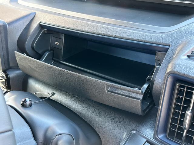 タントカスタムRS 純正7インチナビ バックカメラ ETC車載器保証 新車保証・まごころ保証 1年間・走行距離無制限付き 純正7インチナビ バックカメラ ETC車載器 LEDヘッドランプ 両側電動スライドドア キーフリーシステム 前席シートヒーター(東京都)の中古車