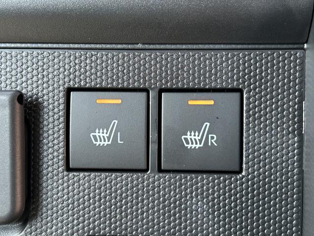 タフトGターボ クロムベンチャー LEDヘッドランプ キーフリー保証 新車保証・まごころ保証 1年間・走行距離無制限付き LEDヘッドランプ キーフリーシステム アダプティブクルーズコントロール オートライト オートエアコン 前席シートヒーター(東京都)の中古車