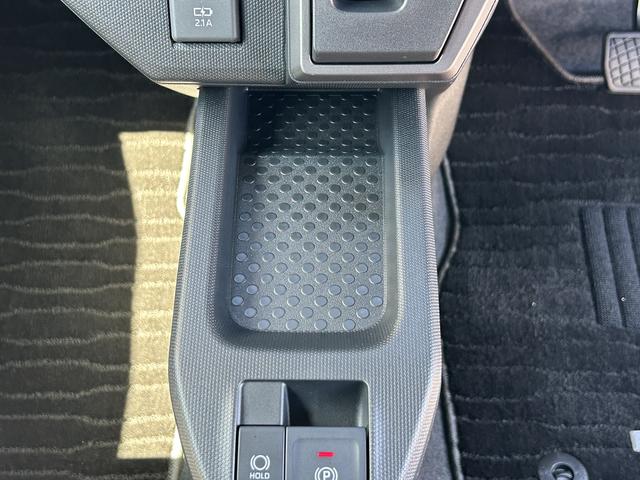 タフトGターボ クロムベンチャー LEDヘッドランプ キーフリー保証 新車保証・まごころ保証 1年間・走行距離無制限付き LEDヘッドランプ キーフリーシステム アダプティブクルーズコントロール オートライト オートエアコン 前席シートヒーター(東京都)の中古車