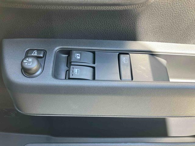 アトレーRS 届け出済み未使用車 両側電動スライドドア 4WD保証 新車保証・まごころ保証 1年間・走行距離無制限付き 両側電動スライドドア LEDヘッドランプ LEDフォグランプ キーフリーシステム コーナーセンサー 両側電動スライドドア オートライト(東京都)の中古車